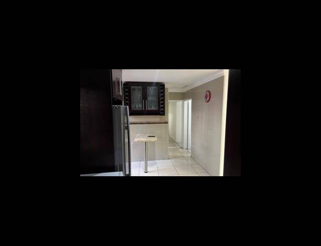 3 BEDROOM HOUSE FOR SALE IN DAWN PARK